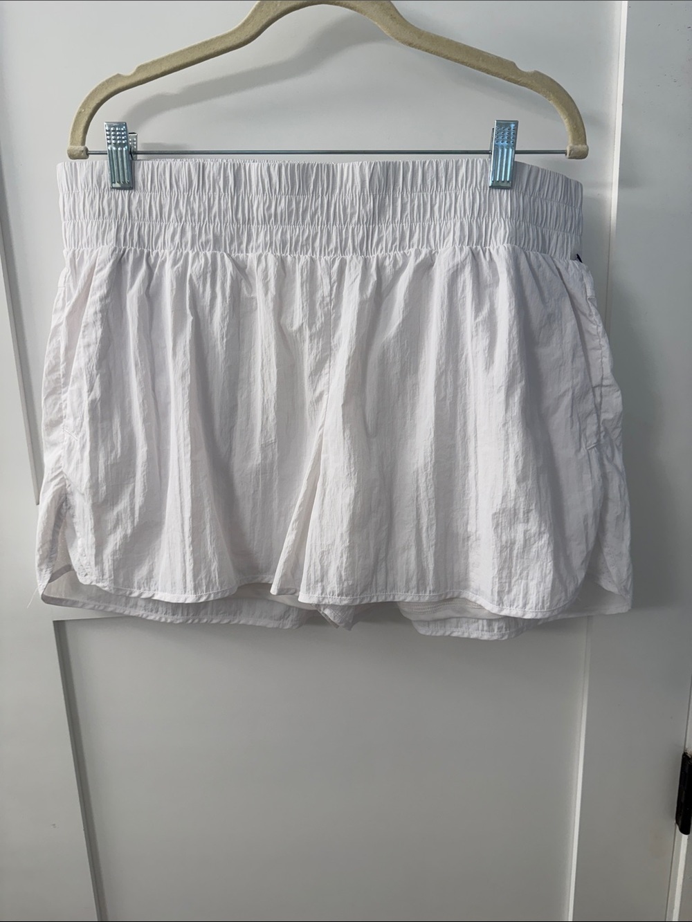 Spyder Women's High-Rise Smocked Athletic Shorts - White, Size L